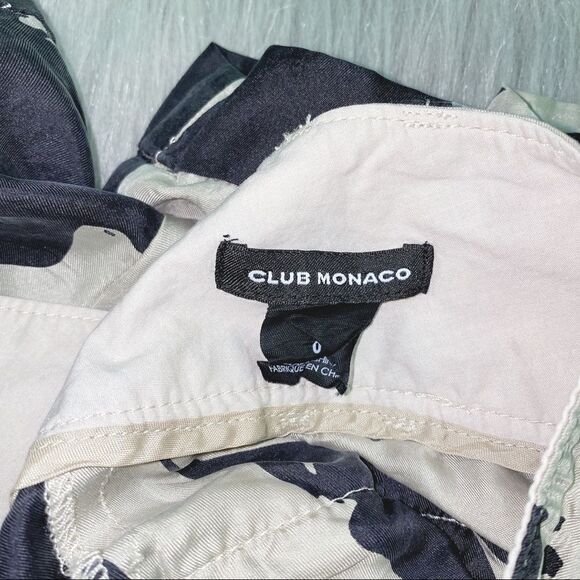 🚨 Club Monaco 100% Silk Shorts - Picture 3 of 6